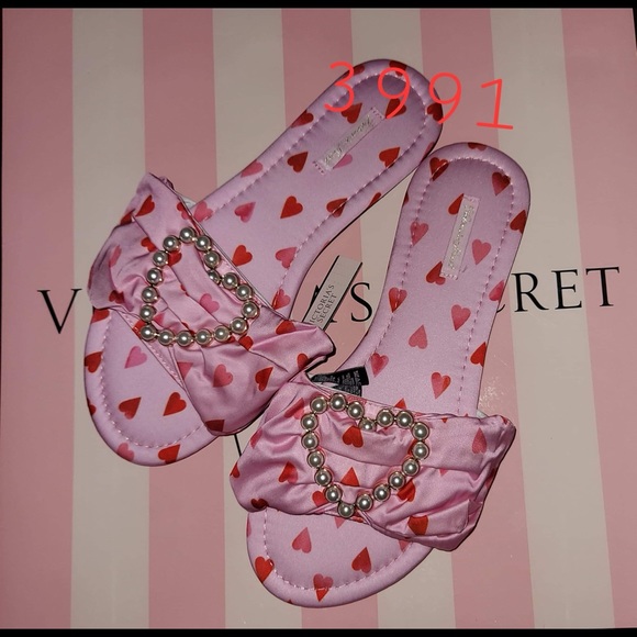 Victoria secret Satin Slides size Medium NWT - Picture 7 of 7